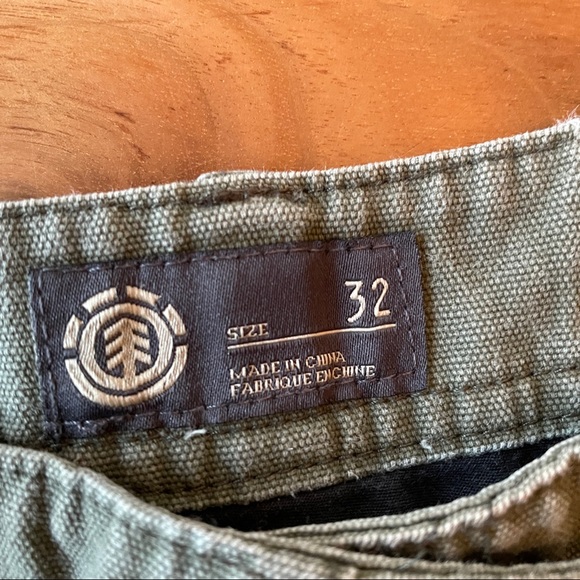 2 for 1 Element and Quiksilver Cargo Shorts! - Picture 4 of 14